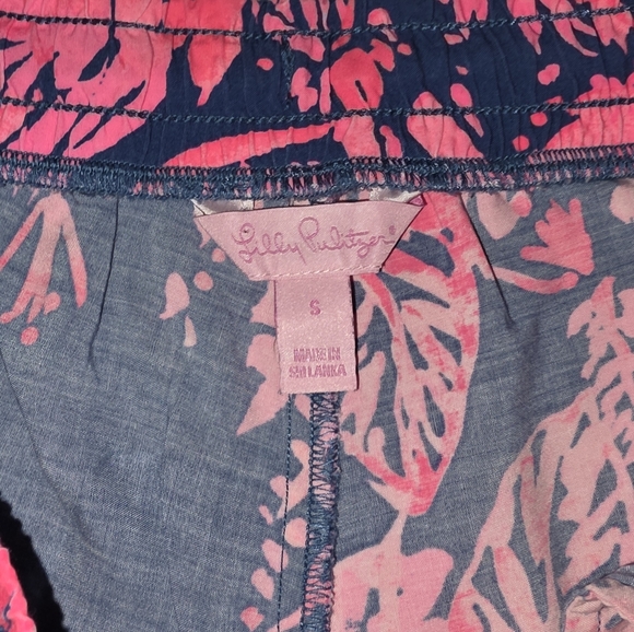 Lilly Pulitzer Night Claw Katia Shorts Size Small - Picture 5 of 7